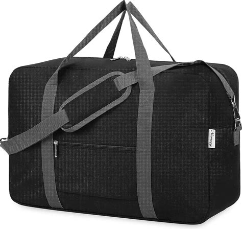 22x14x9 carry on duffel bag.